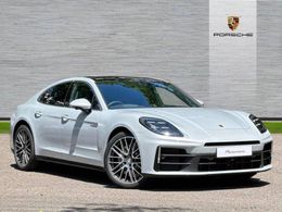 Porsche Panamera 4