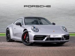 Porsche 911 Carrera 4 GTS