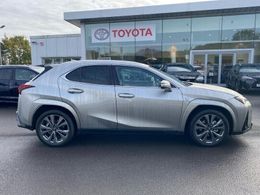 Lexus UX 300h