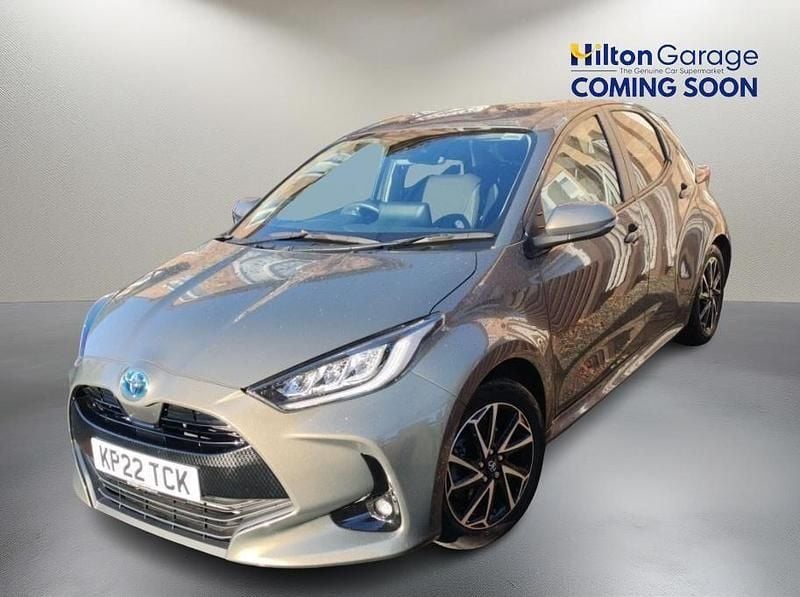 Bronze Used 2022 Toyota Yaris Hybrid Design Hatchback | £16,700 (Fair price) - Image 1/1