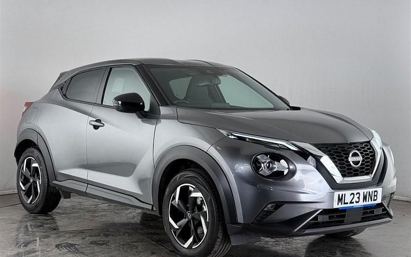 Used Nissan Juke N-Connecta 114 HP (83 kW) 2023 Grey SUV