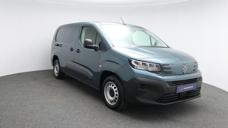 Used Renault Clio V 2022 Kiama blue Hatchback