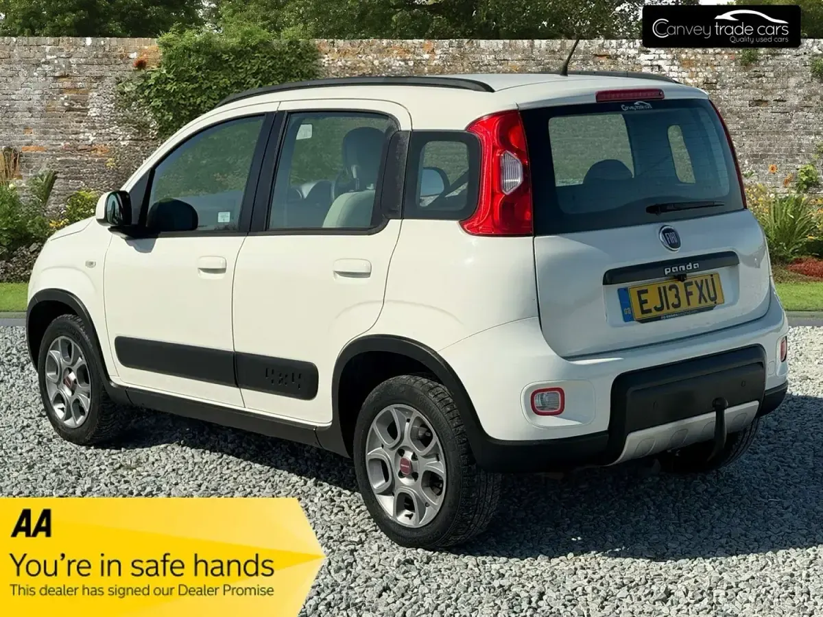 Used Fiat Panda 4x4 85 HP (62 kW) 2013 White Hatchback