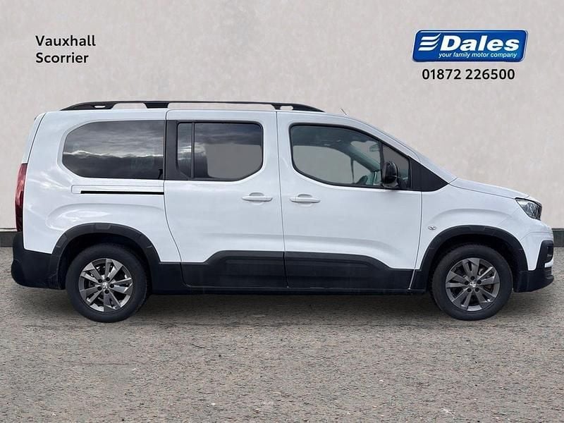 Used Peugeot e-Rifter Allure 2022 White MPV