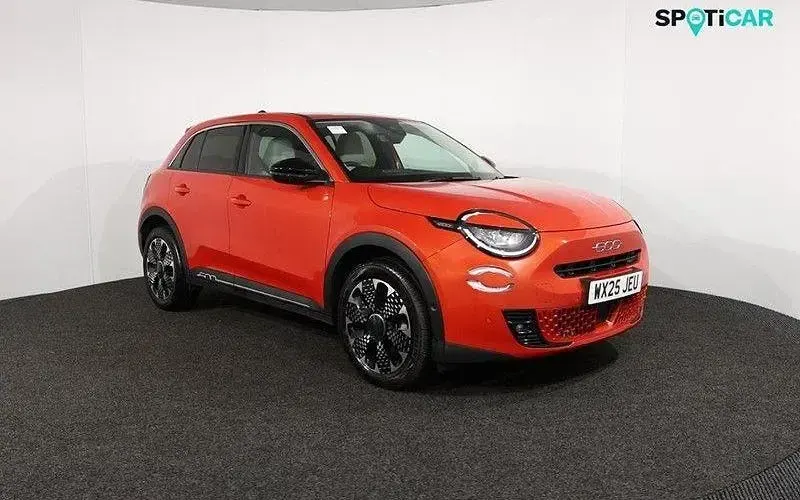 Used Fiat 600 La Prima 136 HP (100 kW) 2025 SUV