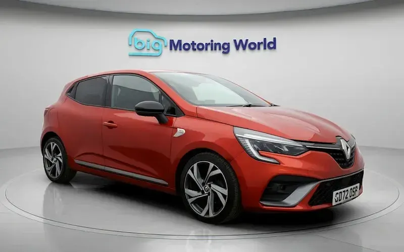 Used Renault Clio RS Line 90 HP (66 kW) 2023 Red Hatchback