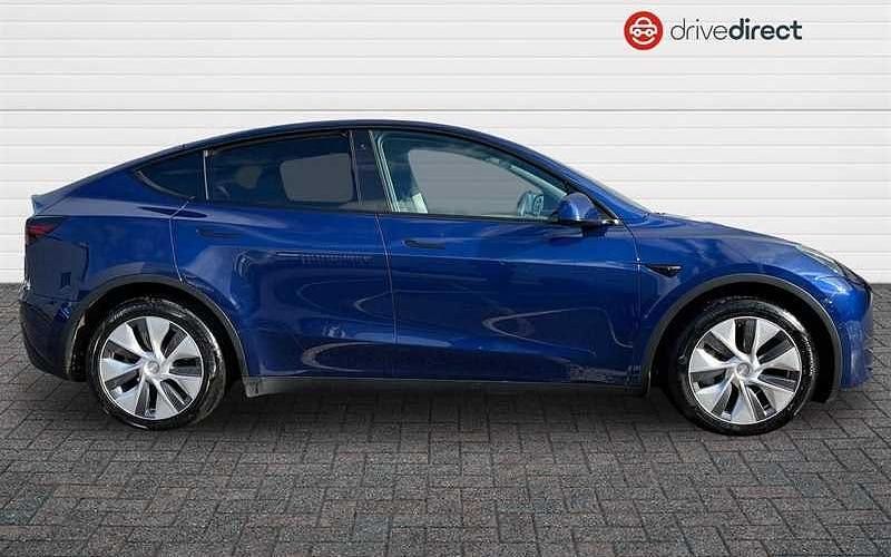 Used Tesla Model Y Long Range AWD 286 kW (389 HP) 2025 SUV