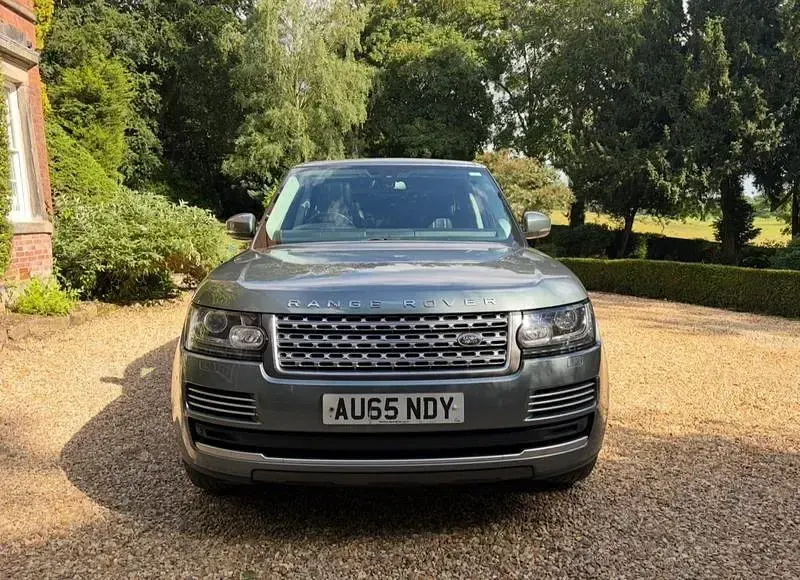 Used Land Rover Range Rover Vogue SE 339 HP (249 kW) 2015 Grey SUV