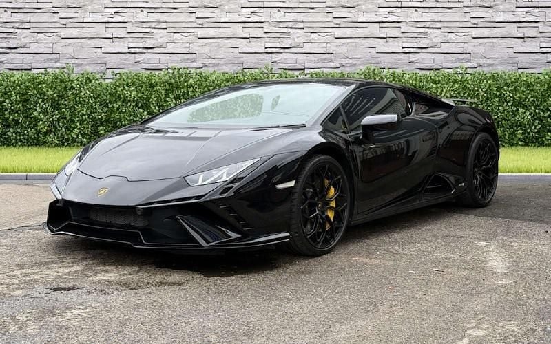 Black Used 2023 Lamborghini Huracán Coupe | £199,950 - Image 1/4