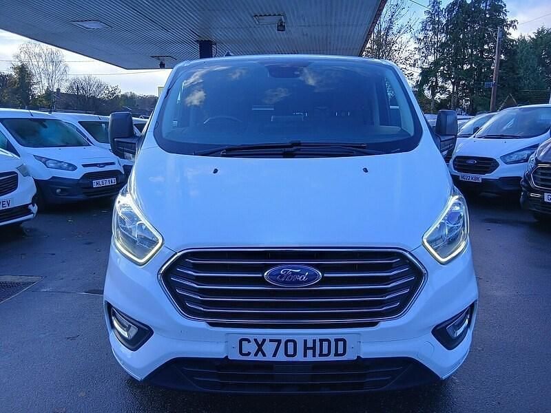 Used Ford Tourneo Custom Titanium 2020 White Van