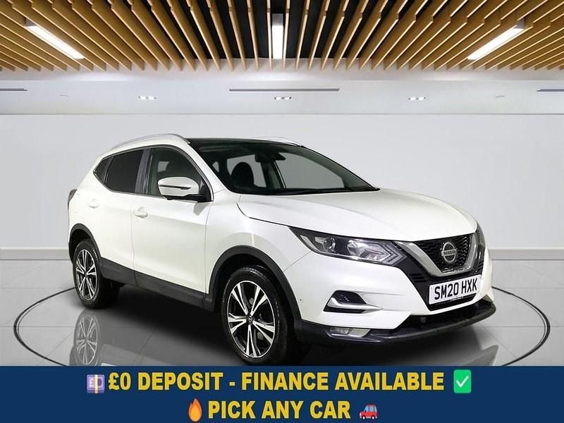 White Used 2020 Nissan Qashqai N-Connecta SUV | £12,199 (Super price) - Image 1/4