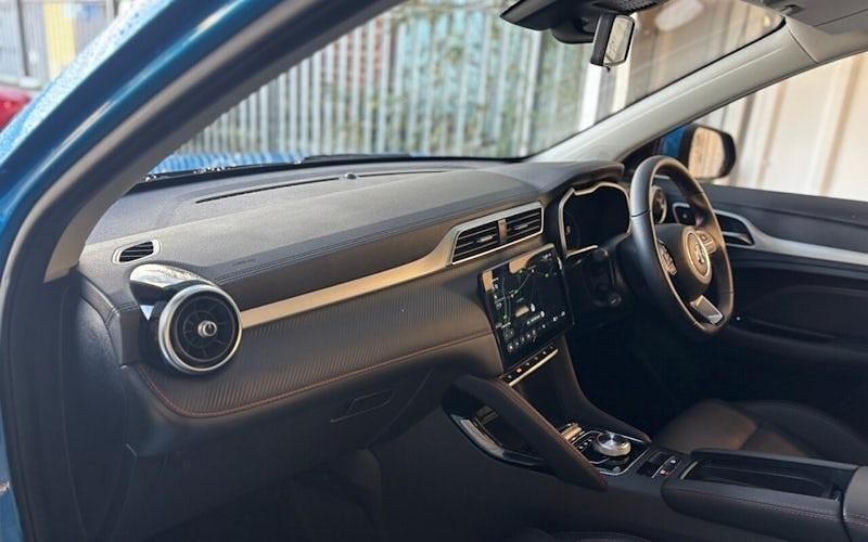 Used MG ZS Trophy Connect 128 kW (175 HP) 2022 Hatchback