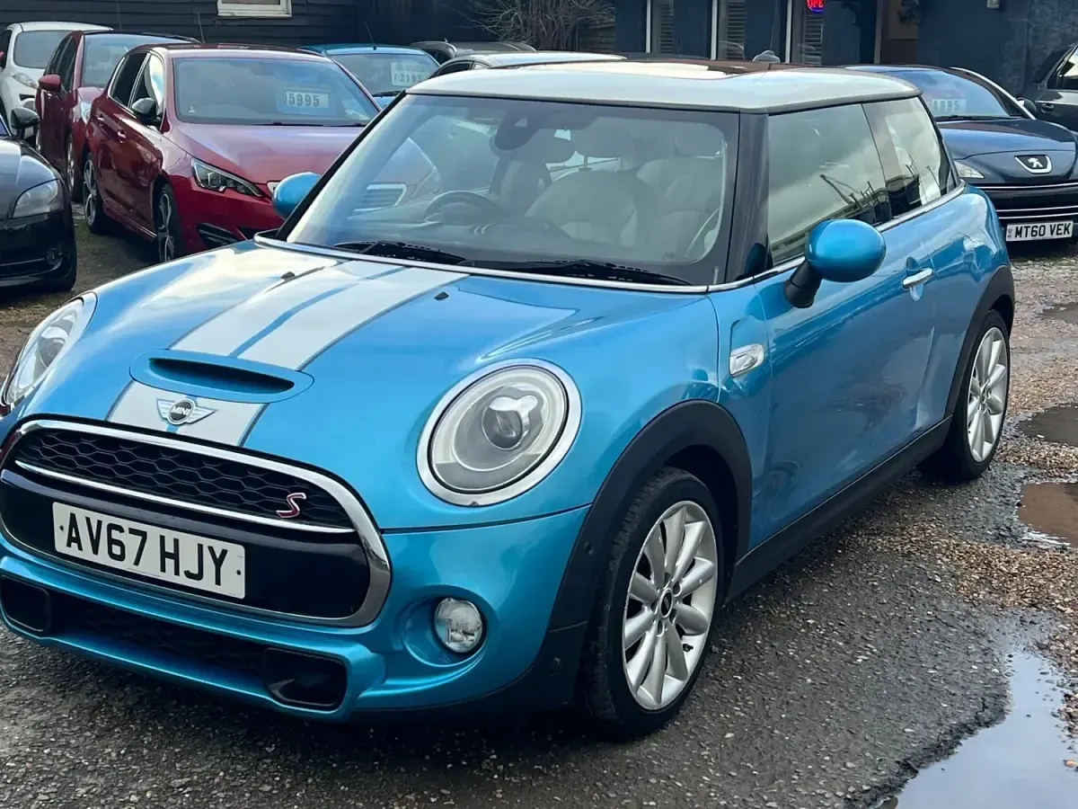 Usado Mini Cooper S Hatch 192 HP (141 kW) 2017 Azul Citadino