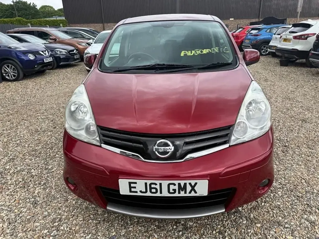 Używany Nissan Note N-TEC 110 KM (80 kW) 2011 Czerwony Hatchback