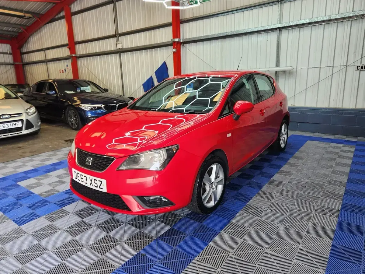 Used Seat Ibiza 85 HP (62 kW) 2014 Red Hatchback