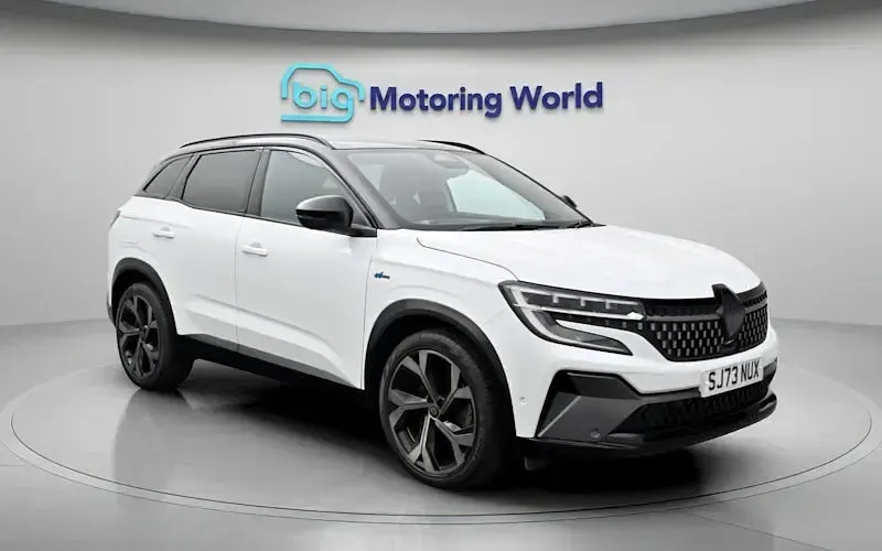Used Renault Austral Iconic Esprit Alpine 200 HP (147 kW) 2024 SUV