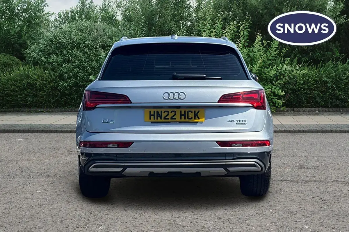 Used Audi Q5 Sport 265 HP (194 kW) 2022 Silver SUV