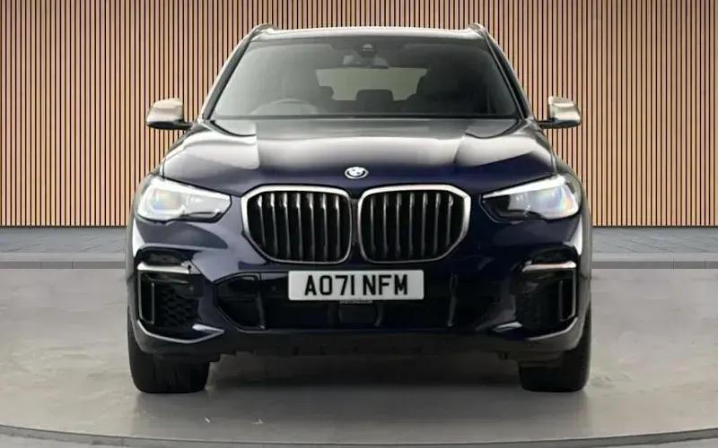 Used BMW X5 Comfort Edition 530 HP (389 kW) 2021 Tanzanite blue SUV