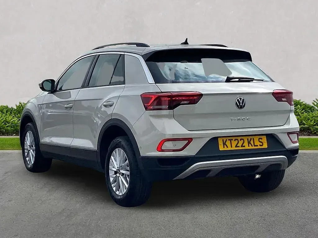 Used VW T-Roc Life 150 HP (110 kW) 2022 Grey SUV