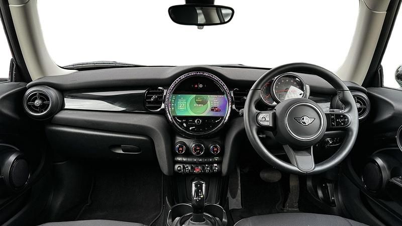 Used Mini Cooper Classic 134 HP (98 kW) 2022 Green Hatchback