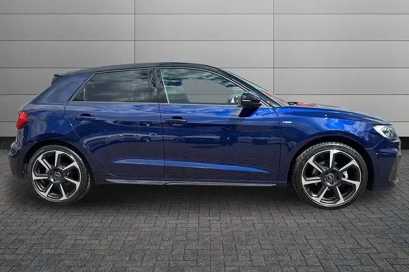 Used Audi A1 Sportback Black Edition 148 HP (108 kW) 2026 Navarra blue Hatchback