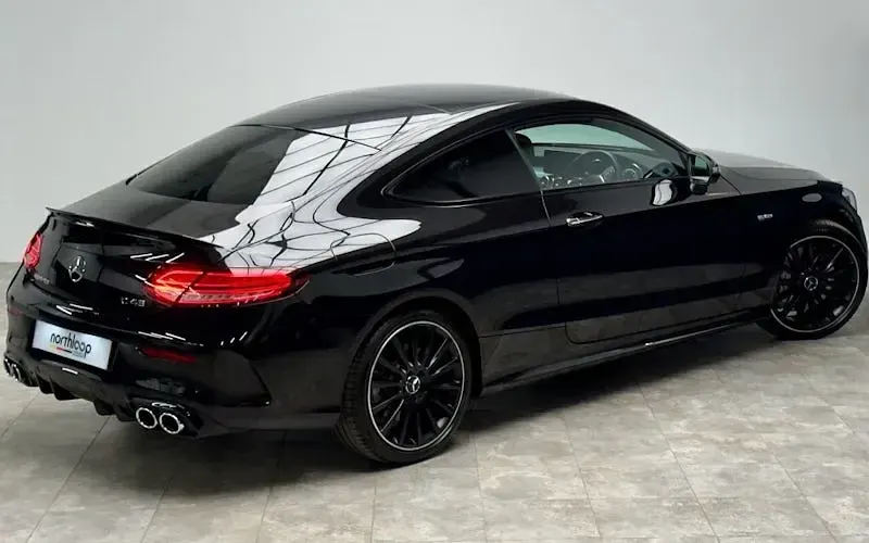 Usado Mercedes C43 AMG Premium Plus 390 HP (286 kW) 2020 Coupé