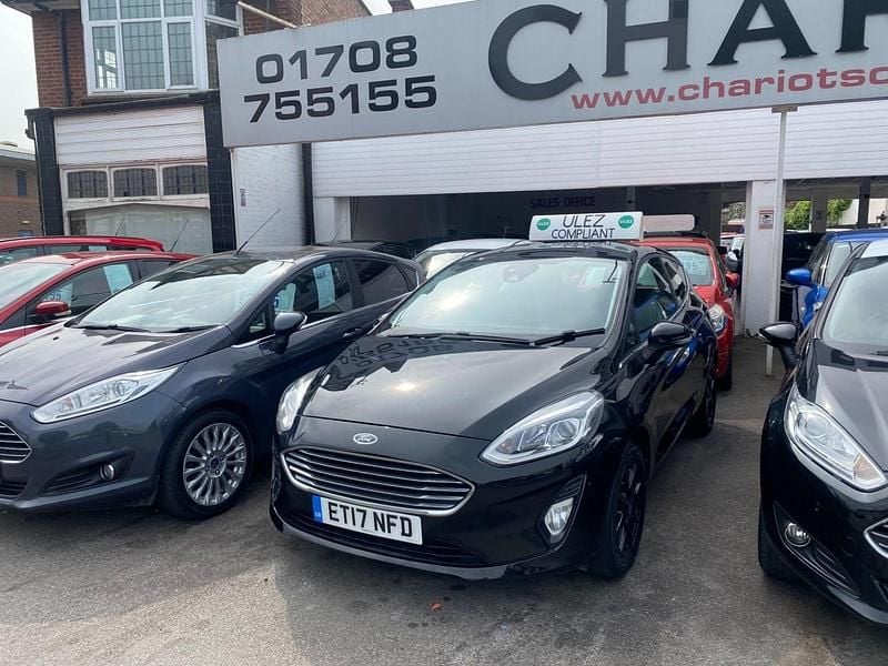 Black Used 2017 Ford Fiesta Zetec Hatchback | £3,695 (Fair price) - Image 1/4