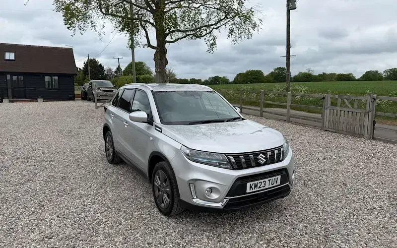 Gebraucht Suzuki Vitara SZ-T 116 PS (85 kW) 2023 SUV