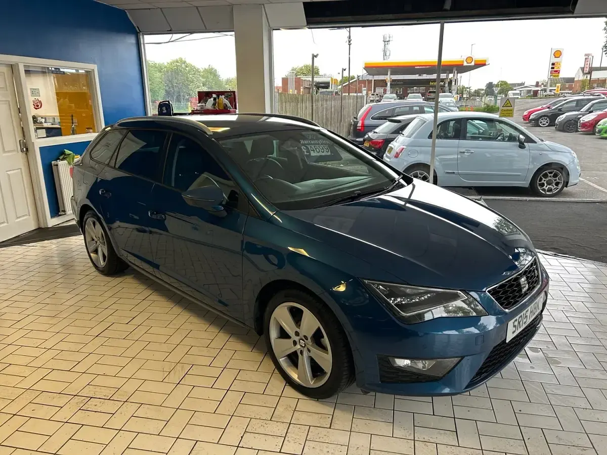 Used Seat Leon FR 2015 Blue Estate