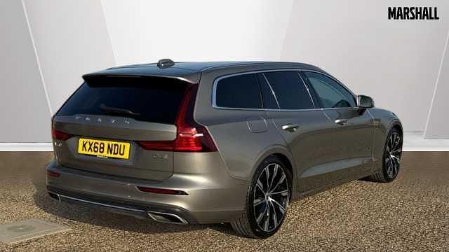 Used Volvo V60 Inscription 190 HP (139 kW) 2018 Grey Estate