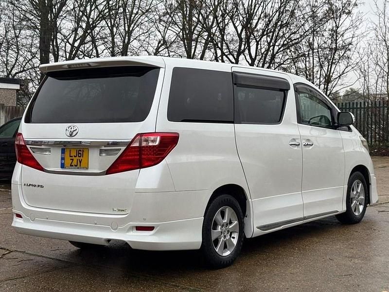 Begagnad Toyota Alphard 2012 Vit Minibuss