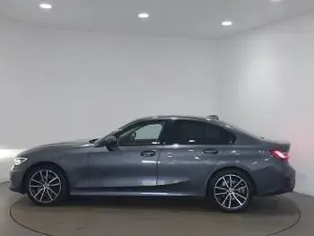Usado BMW 320 Sport Line 184 CV (135 kW) 2021 Gris Berlina