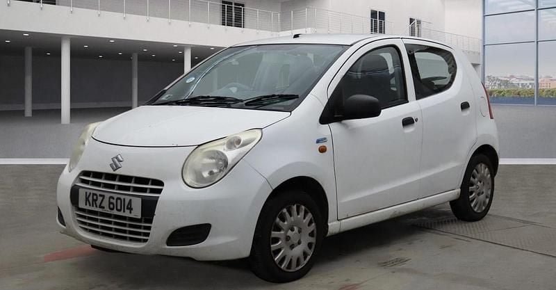Used Suzuki Alto 2013 White Hatchback