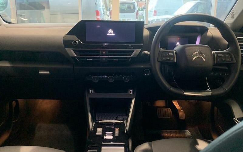 Used Citroën C4 X PureTech 131 HP (96 kW) 2024 Black SUV