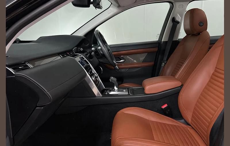 Used Land Rover Discovery 5 HSE Dynamic 245 HP (180 kW) 2020 Black SUV