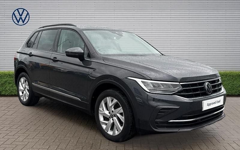 Used VW Tiguan Life 150 HP (110 kW) 2022 Grey SUV