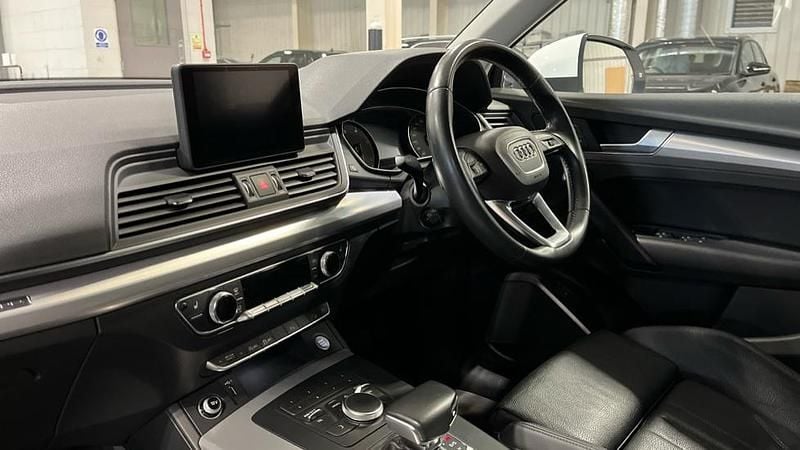 Used Audi Q5 Sport 190 HP (139 kW) 2018 White SUV