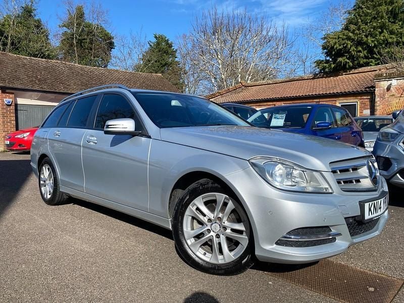 Used Mercedes C220 Executive 170 HP (125 kW) 2014 Silver Estate