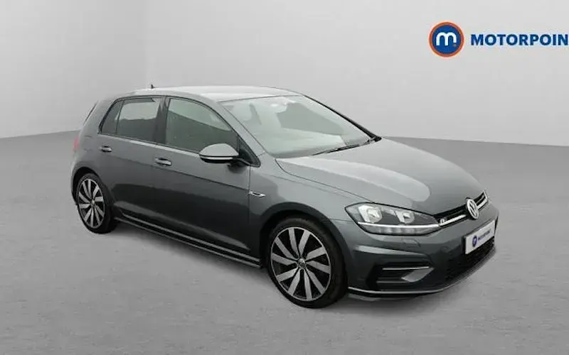 Used VW Golf VII R-line 150 HP (110 kW) 2019 Hatchback