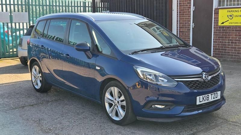 Used Vauxhall Zafira Tourer SRi 140 HP (102 kW) 2018 Blue MPV