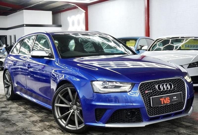 Used Audi RS4 Design 450 HP (330 kW) 2013 Blue Estate