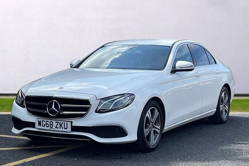 Used Mercedes E200 SE 184 HP (135 kW) 2018 White Sedan