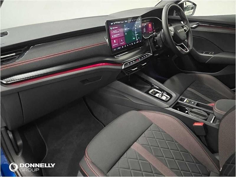 Used Skoda Octavia vRS 195 HP (143 kW) 2025 Race blue metallic Hatchback