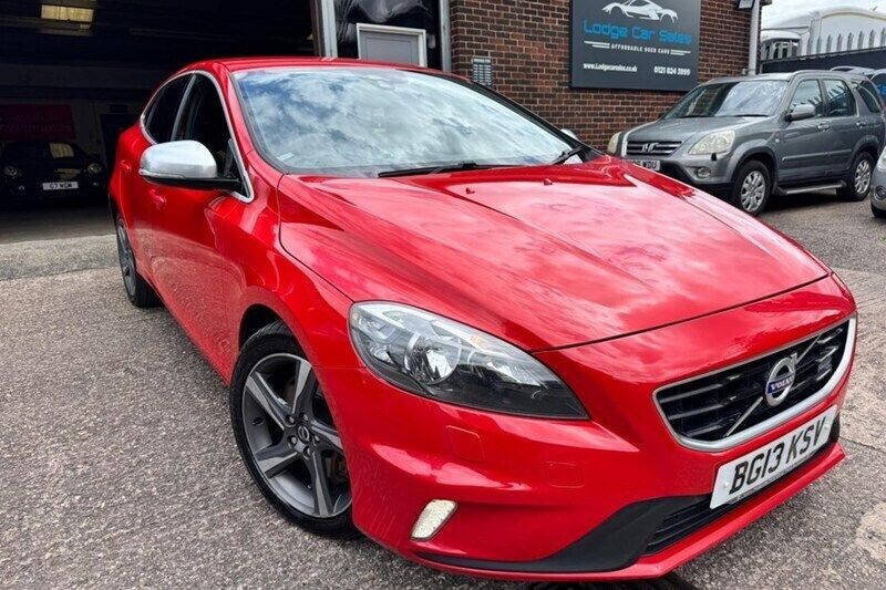 Red Used 2013 Volvo V40 R-Design Estate | £8,495 (Good price) - Image 1/1