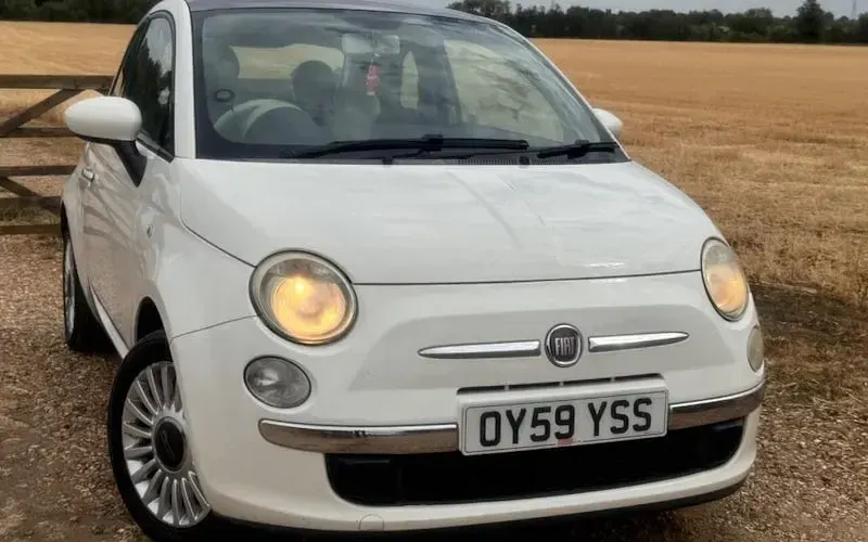 Used Fiat 500 Lounge 69 HP (50 kW) 2015 Hatchback