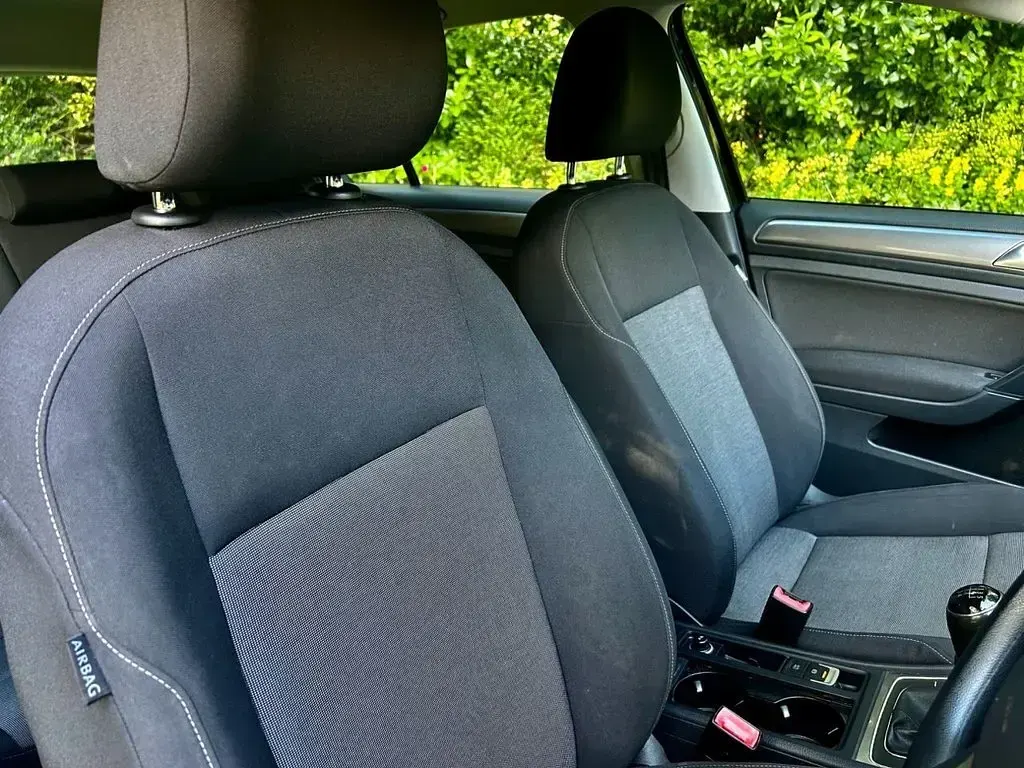 Used VW Golf VII S 85 HP (62 kW) 2013 Black Hatchback