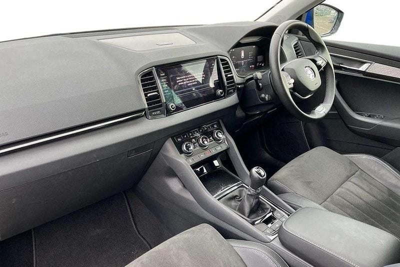 Used Skoda Karoq SE L 150 HP (110 kW) 2023 Blue SUV