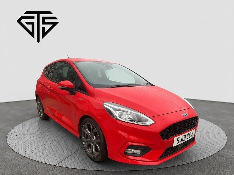 Used Ford Fiesta ST-Line 101 HP (74 kW) 2019 Red Hatchback