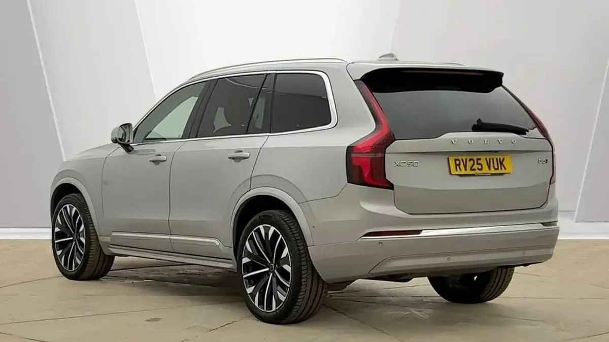 Used Volvo XC90 Ultra 455 HP (334 kW) 2025 Silver SUV