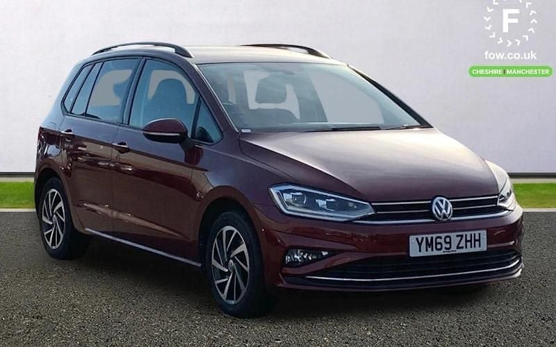 Second-hand VW Golf VII Match 131 CP (96 kW) 2019 Hatchback